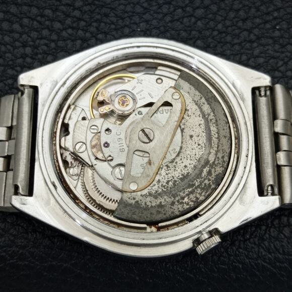 Vintage 1991 Seiko Automatic Mens Silver Watch W/daydate & Gold accents - Picture 10 of 10